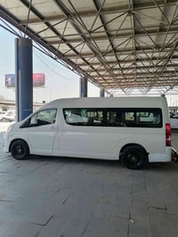 باجر يوم عرفه وره صلات الفجر انشالله والرجوع وره صلات الظهر باقي ٤ نفر...