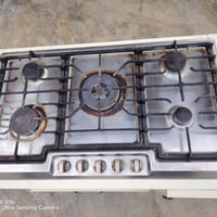 طباخ مع قاعده الامنيوم شغال سعر 100 وبي مجال رقم الهاتف 07824931229