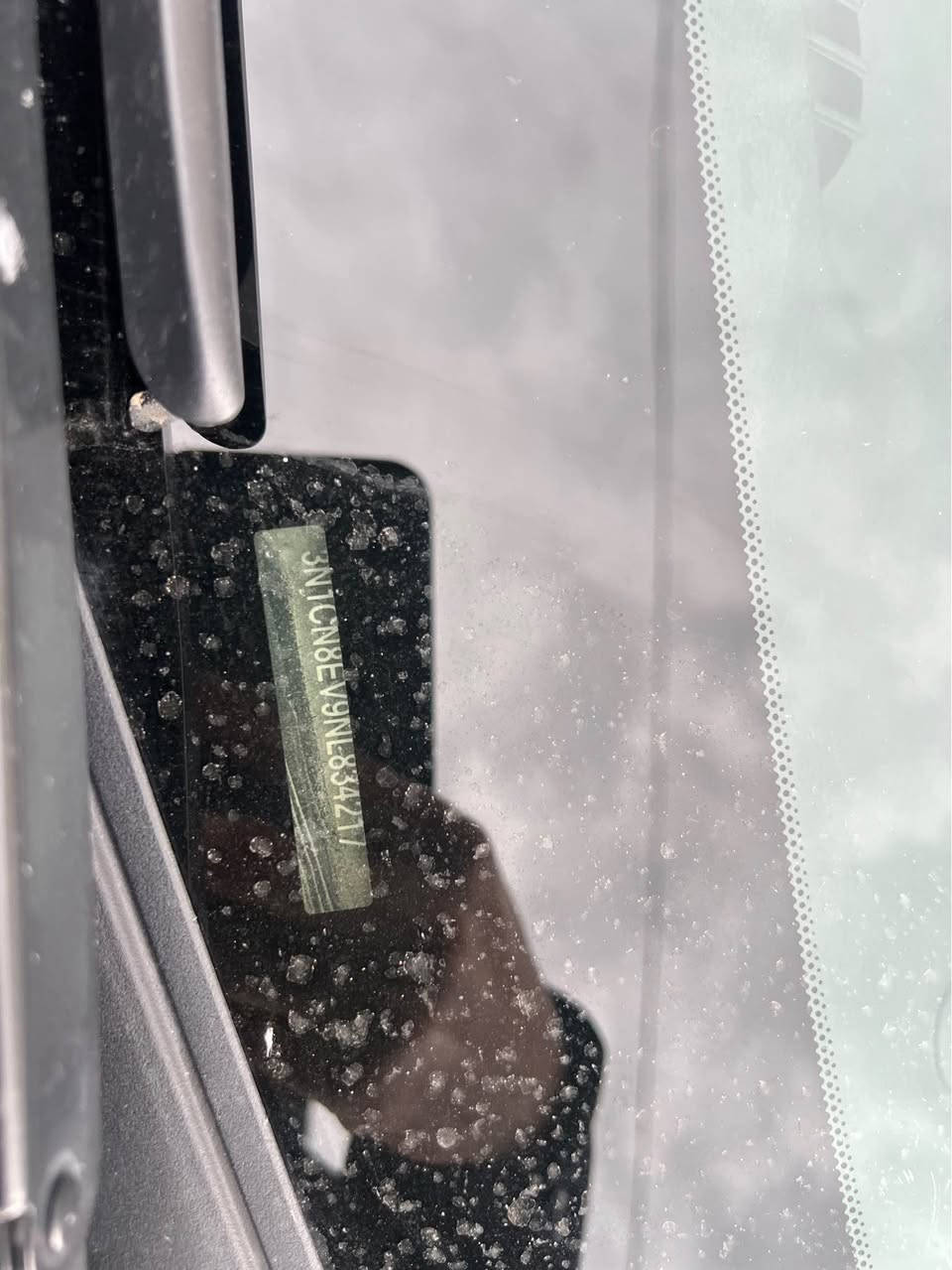 نيسان فيرزا موديل 2022 sv 
ره قم و سنه وي نوئ 2030 
گيرو مكينه هه مي به شه رت 
ته نيا (24) هزار رويشتوه 
پيش وپاش و هه ر چار لاي رادار 
وه ك بوياغ: جملخ و نيو بونيد بوياغه 
داخلي شانسي به شه رت 
سياره نمونه يه له جواني 
   شوين ئاكرئ 
*********** اكر, نينوى
