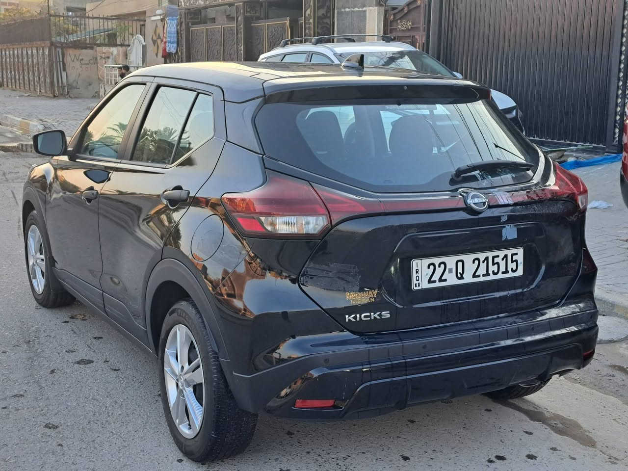 نيسان كيكس موديل 2024 S
ماشية 25الف 
دخول جديد وترقيم جديد 
حادث السيارة موضح بالصور 
مكفولة من التبديل والدواخل 
بجم كبس 
صبغ صندوق فقط 
السعر 148 ورقة 
رقم اربيل بسمي 
مكاني بغداد
للاستفسار ***********
