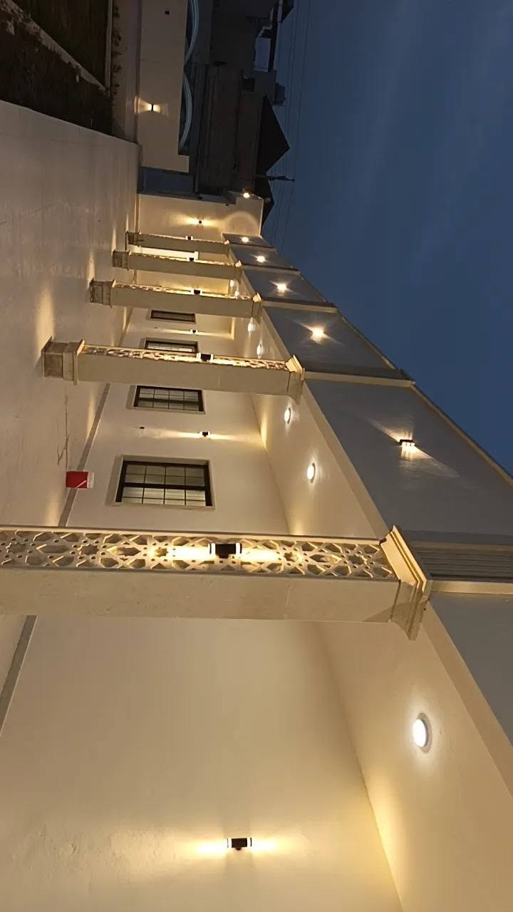 السلام عليكم كادر تأسيس كهرباء شغل درجه اولى واسعار مناسبه ***********
