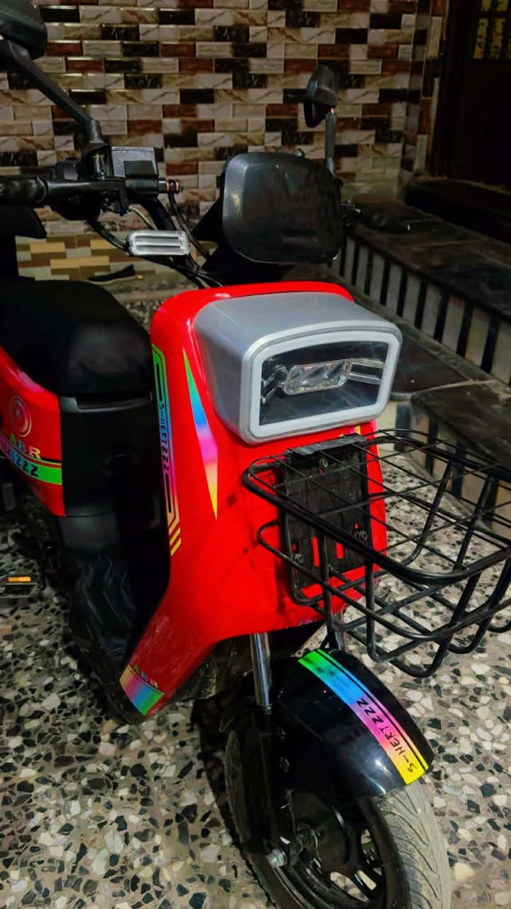 المواصفات
السلام عليكم
دراجه شحن R7
بطاريات عدد( ٥) 
ملف كبير
تشغيل عن بعد وكارت وسويچ
السرعه اقل ١٠٠
تمشيك ٣٥ كم
وهواي مواصفات
استخدام اقل شهرين
السعر ٤٠٠ وبيهه مجال الهاتف ***********
