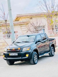 تويوتا • ٢٠١٣ • أسود