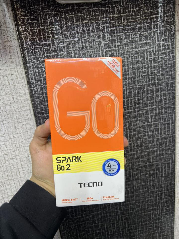 جهاز تكنو سبارك كو ٢  للبيع
الجهاز جديد بالباكيت  وبعده بالضمان 
ذاكرة 128 
بطاريته قويه حجمها 5000 
ويدعم الشحن السريع
تردد الشاشه يوصل 120 Hz  
لون الجهاز رصاصي 
مقاوم للماء والصدمات 
سعر الجهاز  130 الف 
مكاني بغداد
***********

