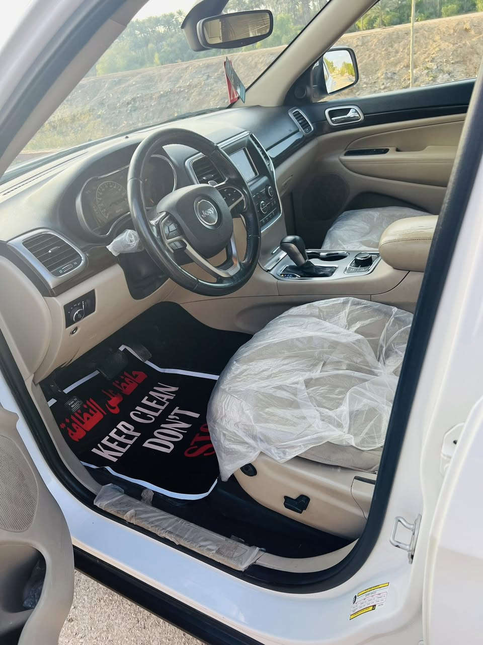 سلام عليكم جيب خليجي موديل 2018 شركه هارلم سياره مكفوله ماشيه 80 الف رقم اربيل بسمي تحول ثاني يم السعر 230 قفل *********** سياره فتحه  فول لاريدو
