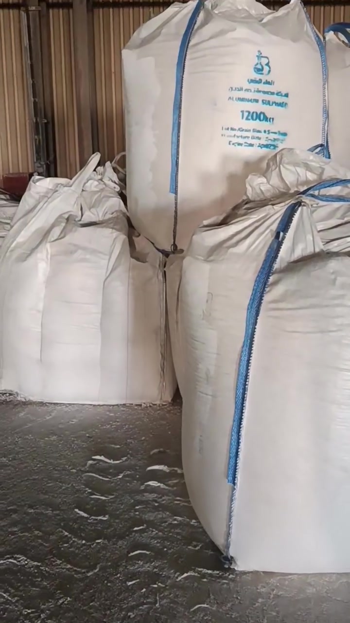 سلام عليكم متاح شلفان العدد 300
سعة الشليف 1250kg

ارتفاع الشليف 138
العرض 90
للتواصل والاستفسار 
‏‪***********‬‏
***********
