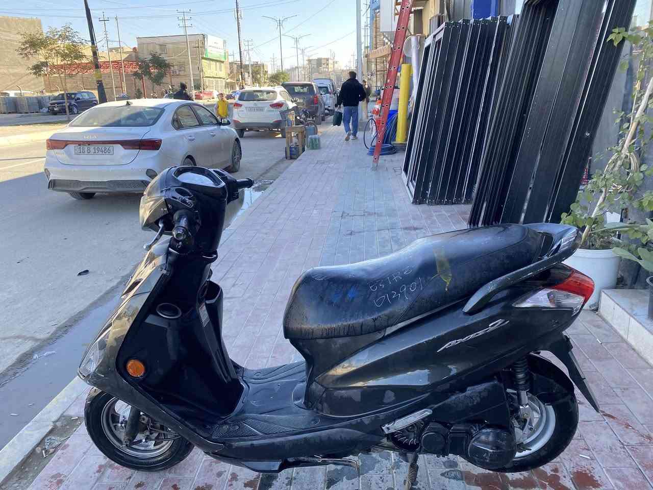 دراجه اكزز موديل 2018 كله بلاديه مامفتوحه نوزل كهربائيات كله شغاله سعر 400 وبيه مجال شراي يتصل ***********
