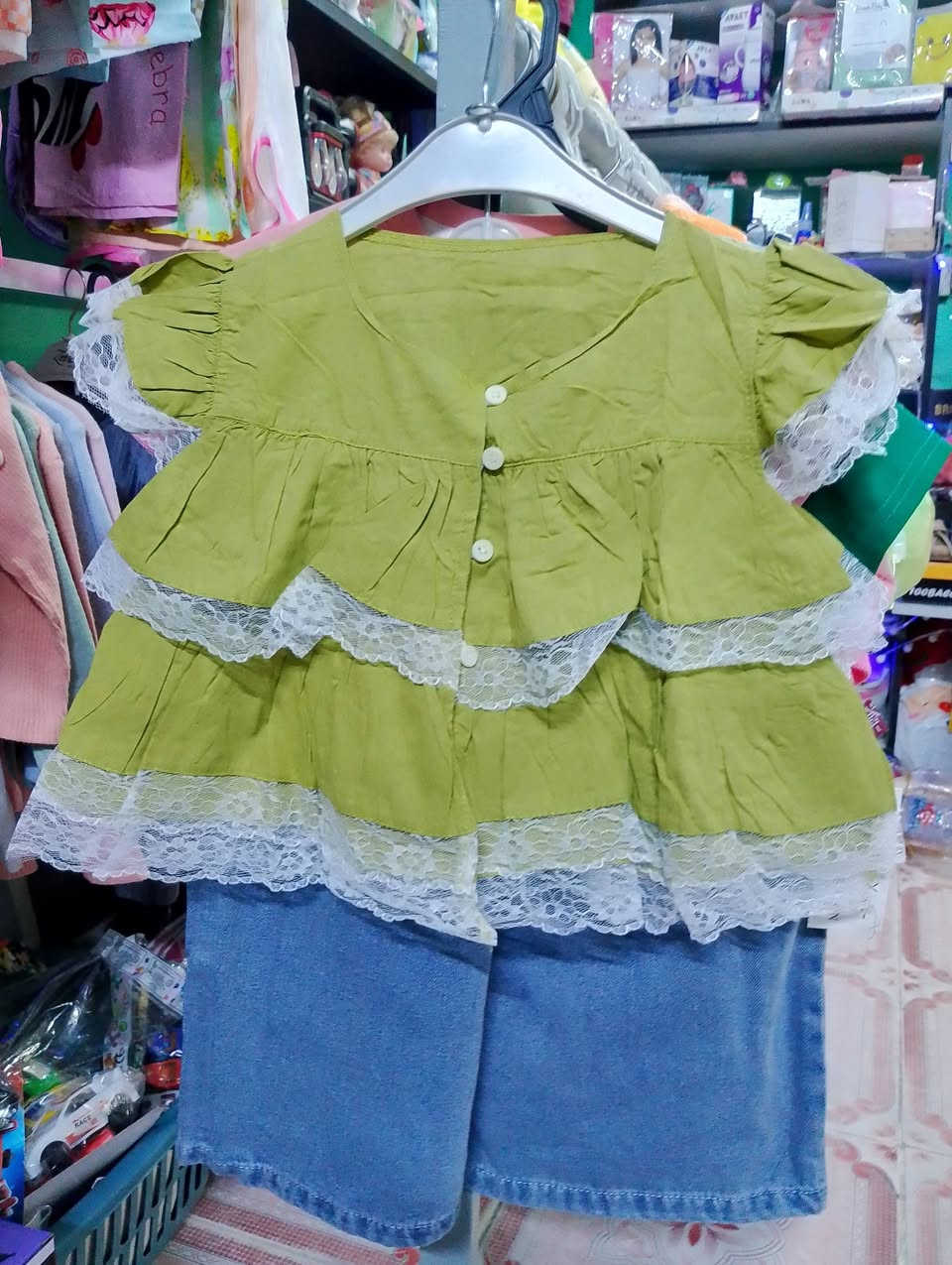 ‏🌺 🍒طقم بناتي كوري راقية ومميزة جدا🍒 🌺
‏🌷 قبل العرض انباع القطع منه باقي اخر قطع🌷 
‏💚 🌷فقط باقي قياس m و 2xl 🌷💚
‏🧡 🌺 عمر 3 الى 6 او 7 كيلوت كابوي  🌺  🧡
‏🧡 🌷 🌺 بسعر مميز ::  15 الف فقط   🌺 🌷 🧡
‏🧡 ترقبوا المزيد من الموديلات الحصرية المميزه 💛
‏🌺 كل يوم موديل واستايل جديد انتظروا المزيد 🌺
‏🍒فقط لدى محل🍓💚 بيبي لايف خانقين 💚🍓🍒
‏🌺---------- 🧡🌷🌺 🌺 🌺🌷 🧡 --------- 🌺
‏📍العنوان: #خانقين - توله فروش - قرب أسواق فرمان
‏💚------------------------ ♥️ ----------------------💚
‏تابعوا صفحتنا ♥️بيبي لايف خانقين♥️ ع التيكتوك
‏هذا الرابط :👇🏼👇🏼👇🏼👇🏼👇🏼 https://www.tiktok.com/@babylife117?_t=ZS-8ycgaYAJ3HL&_r=1
‏🌺---------- 🧡 بيبي لايف خانقين 🧡 --------- 🌺
‏


**إذا كنت صاحب هذا الإعلان وتريد حذفه لأي سبب، رجاءا أرسل رسالة إلى الدعم الفني**