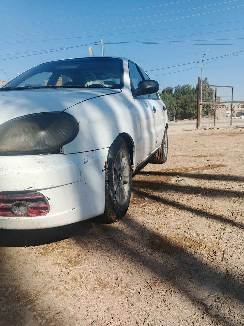 السلام عليكم سياره هونداي موديل 2000 سياره جاهزه وتحويل شوكت متحب سعر 24 وبيه مجال العنوان حله شارع 80مجاور مؤسسة العين رقم الهاتف ***********
