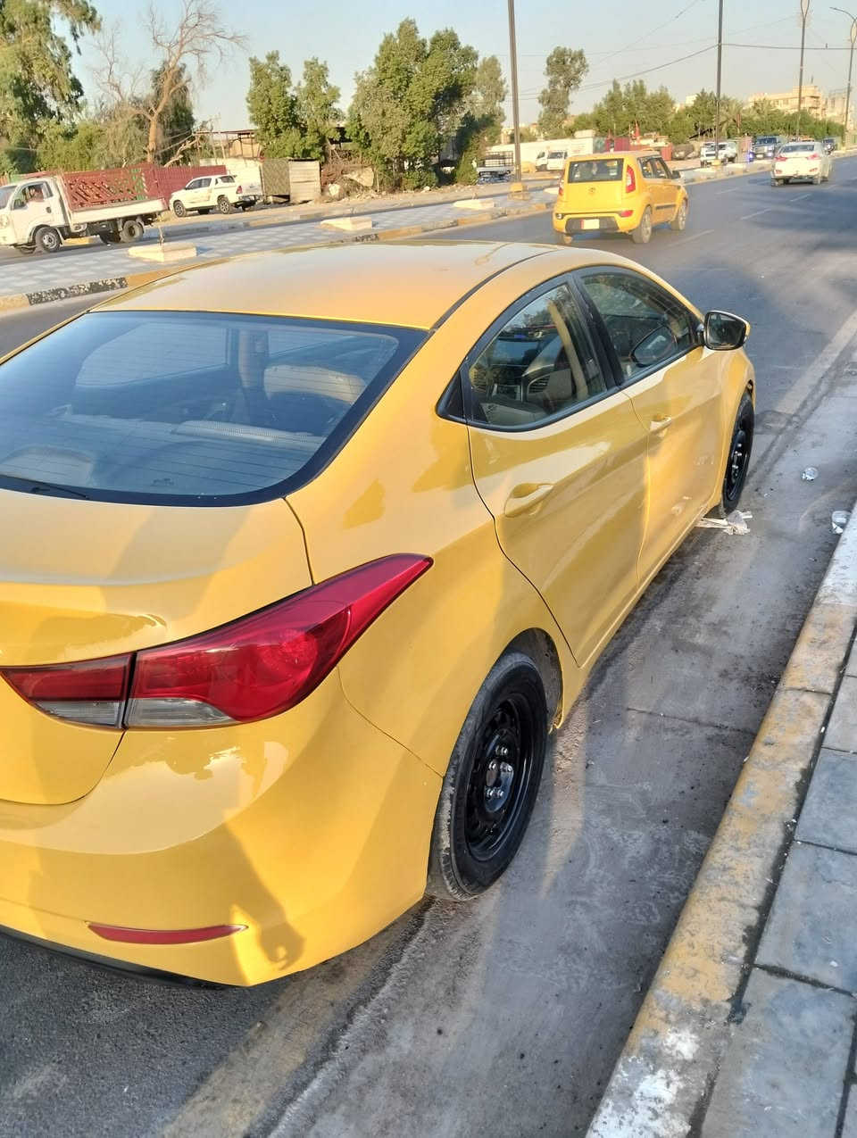 سيارة النترا 12 خليجي معمره جديد بدون حادث الاتصال على ***********
