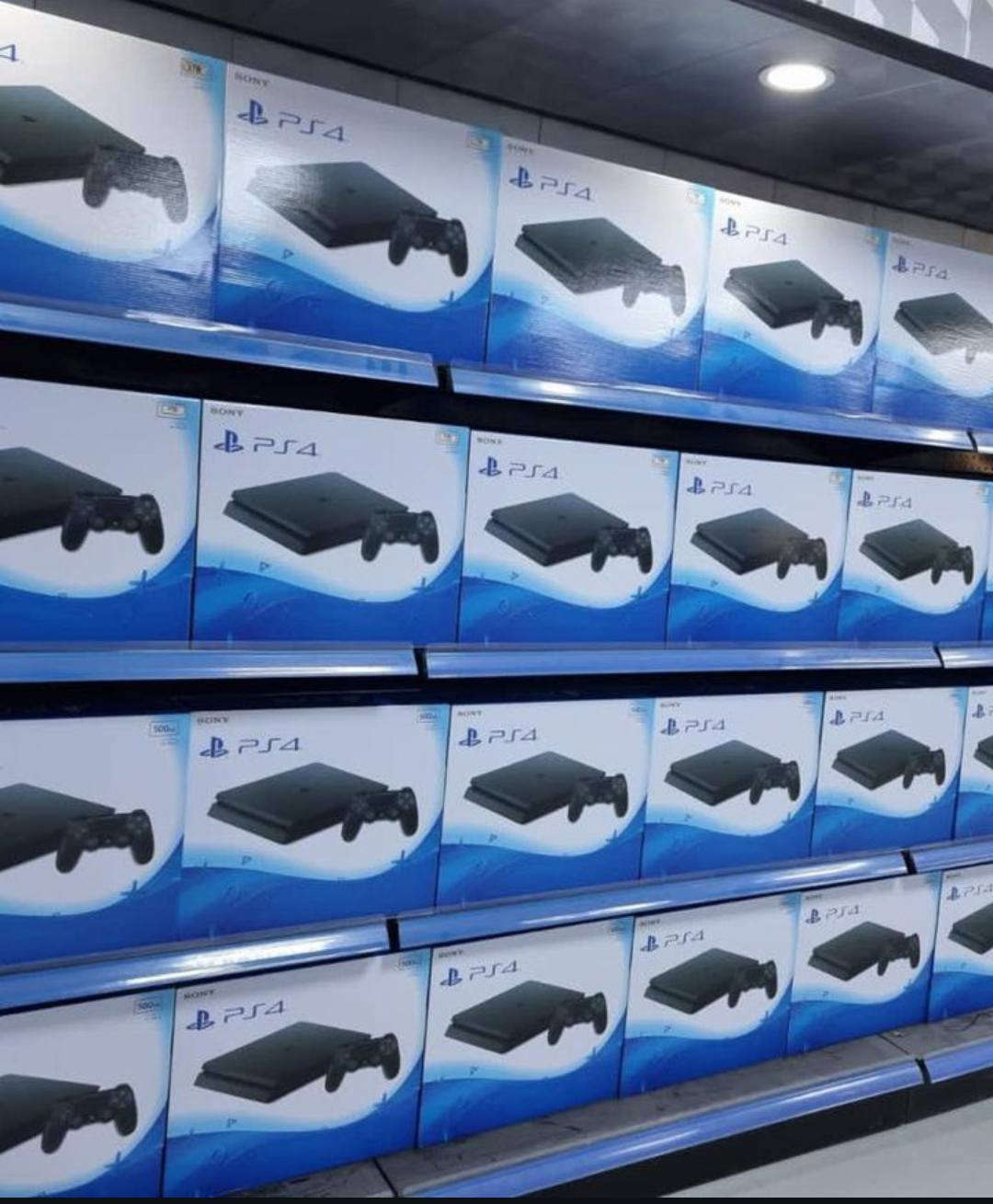 بلي 4 اسلم مهكر معه يوبي اس وقاعده تبريد وشحن 
السعر / 300 الف سعر جوه السوك
  معه كامل الملحقاته وكيبلاته 
تجهيز العاب حسب الطلب أي لعبه تريده انزله الك (مجاني) 
يوجد توصيل كافه محافظات العراق ب 5 الف
***********
