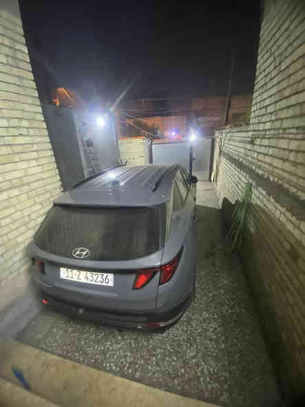 بسم الله الرحمن الرحيم 
من رخصة الادمن المحترم 
توسان مديل ٢٠٢٤ بيع او مراوس 
ماشية ٤١
فول ما عدة الفتحة 
بصمة تشغيل عن بعد 
رادارات امامي خلفي
شاحن واير ليس 
مثبت سرعة 
قيادة الية 
وبعد هواي بيهة مواصفات معروفة مواصفات التوسان 
امريكي حادثهة تبديل جاملغ ايسر وربع الباب توحيد لون والبنيد صبغ وحافة الشاصي الي هوة كرن مال براكيت يعني مو الشاصي بس الكرن مالتة 
السيارة موجودة بغداد 
السعر ١٩٥وبيهة مجال حك جية 
***********
