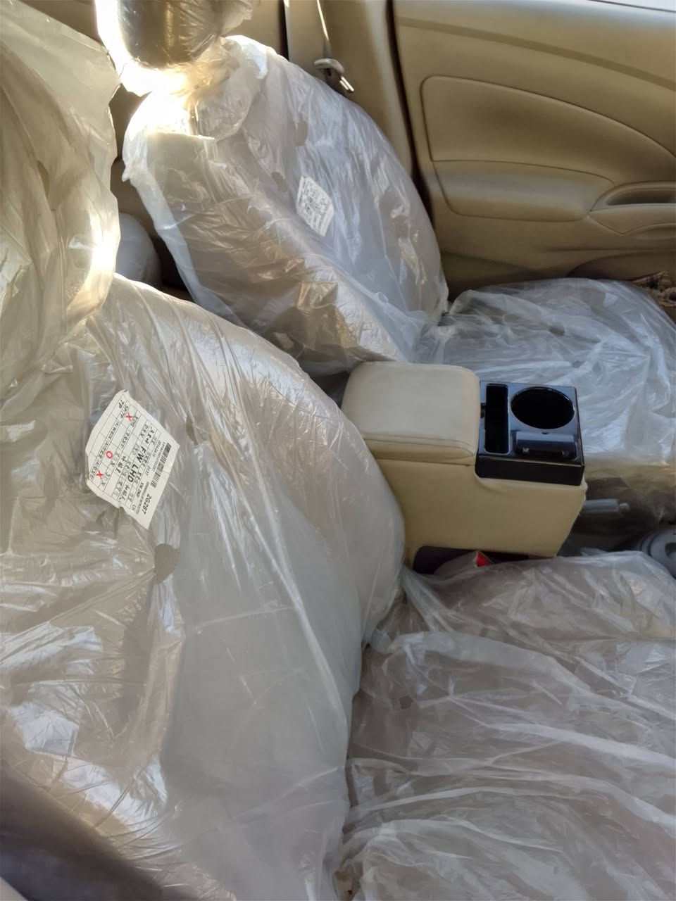 السلام عليكم سياره جاهزه ٢٢ بغداد ٣ قطع جاملغات السعر ٩٥ ***********
