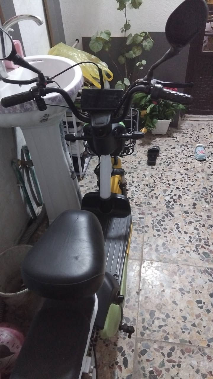 السلام عليكم دراجة شحن نظافة ٩٠ %
سعر ٣٠٠ 
***********
