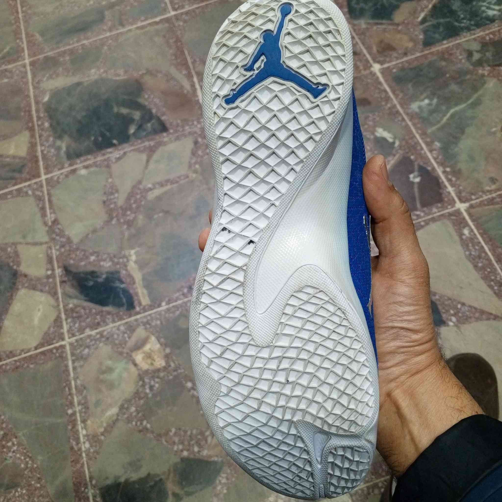 جوردن زوم قياس 42 يلبس41 سعر 40 مع التوصيل


**إذا كنت صاحب هذا الإعلان وتريد حذفه لأي سبب، رجاءا أرسل رسالة إلى الدعم الفني**