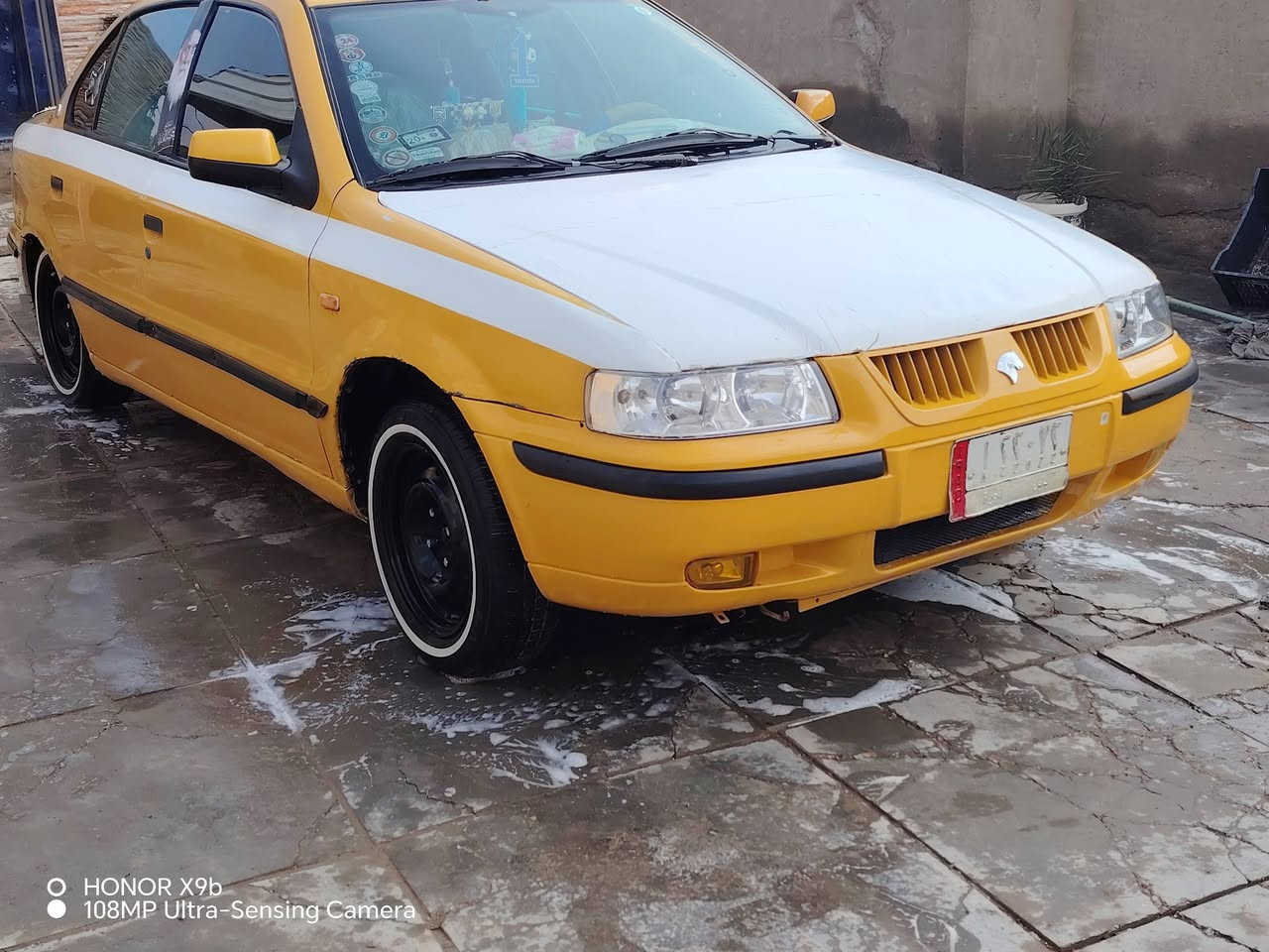 السلام عليكم ورحمة الله سياره سمند ناطق سياره معمره كله جديد سياره بيه جاملغ أمامي بجهت السايق مبدل سياره حلوه ونضيفه سياره حداديه جديده وفرام ممه وتخم تاير ع تخم ويل دعاميه جديده كير مكفول والمكينه رقمي *********** من رحصت الادمن موديل 2013
