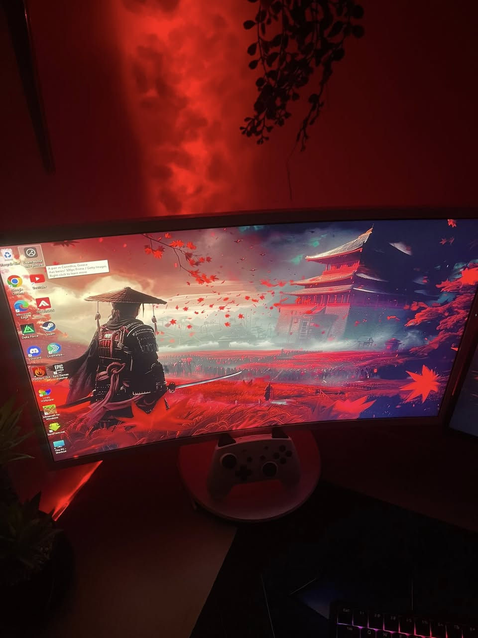 بي سي كيمنك لبيع
كارت الشاشة3060ti msi 
cpu i5 12 400 f 
M.2لكسر واحد تيرة سرعة عالية جدا 
ram 16 3600 msi 
‏مذر بورد h610 بكيكابايت 
تبريد غازي براند ممتاز
بور سبلاي 650 كولر ماستر 
كيس ثلاثة فان حجم الكيس ضغير و مناسب 
التجميعة فول ارجيبي

الشاشة مخصصة للتصميم سامسونج 
دقة فول أجدي 
٦٠هيرتز 

شاشة مقوسة لون ابيض 

السعر مع الشاشة ١٢٠٠ بي مجال 
بدون الشاشة ١١٥٠بي مجال 

***********
مكان بصرة
