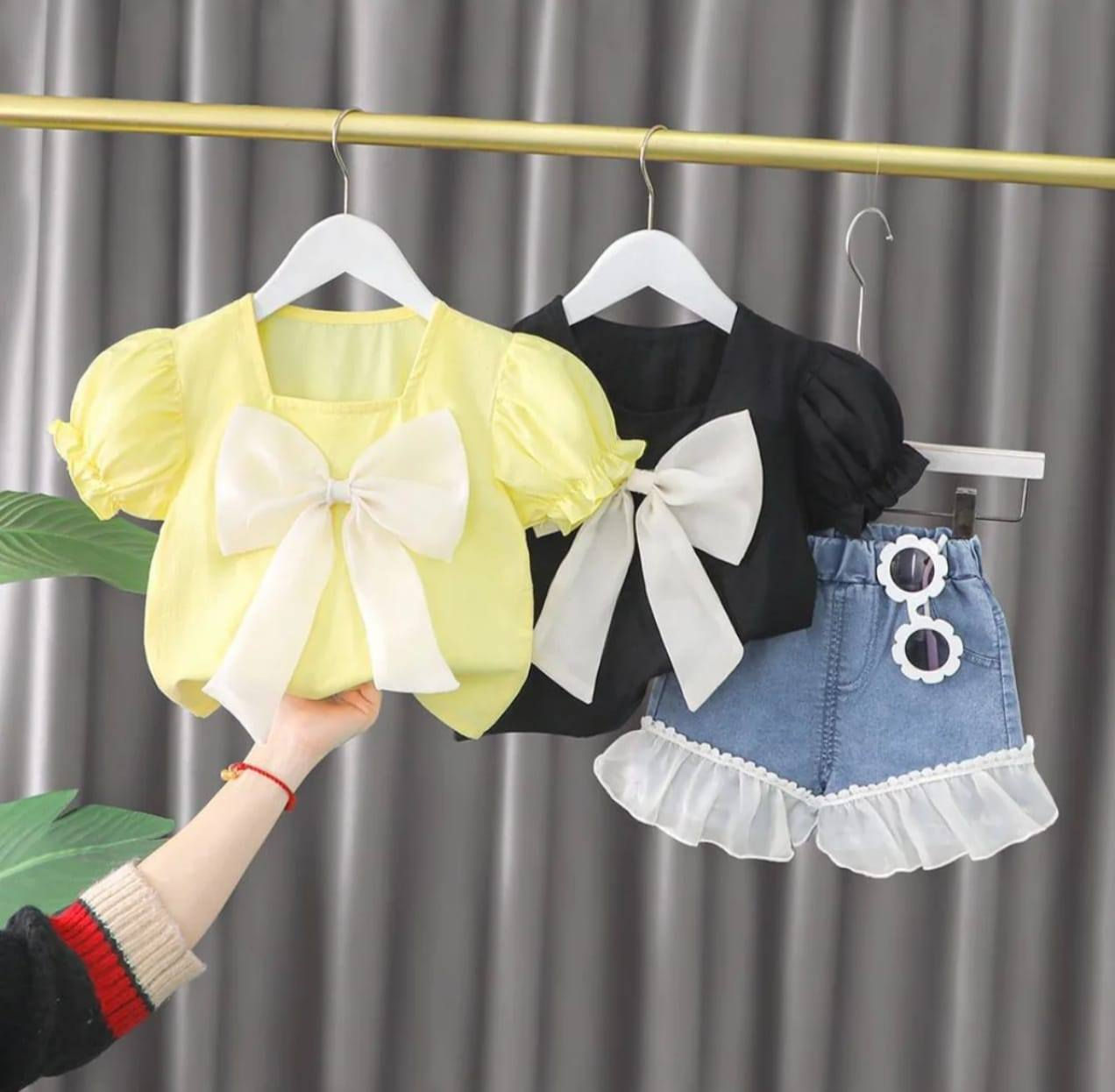 جمال ونزاكه موديل بناتي يلبس من عمر 8 أشهر حد ل4 سنه سعر ب12 الف توصيل محافضات موجود 😍😍


**إذا كنت صاحب هذا الإعلان وتريد حذفه لأي سبب، رجاءا أرسل رسالة إلى الدعم الفني**