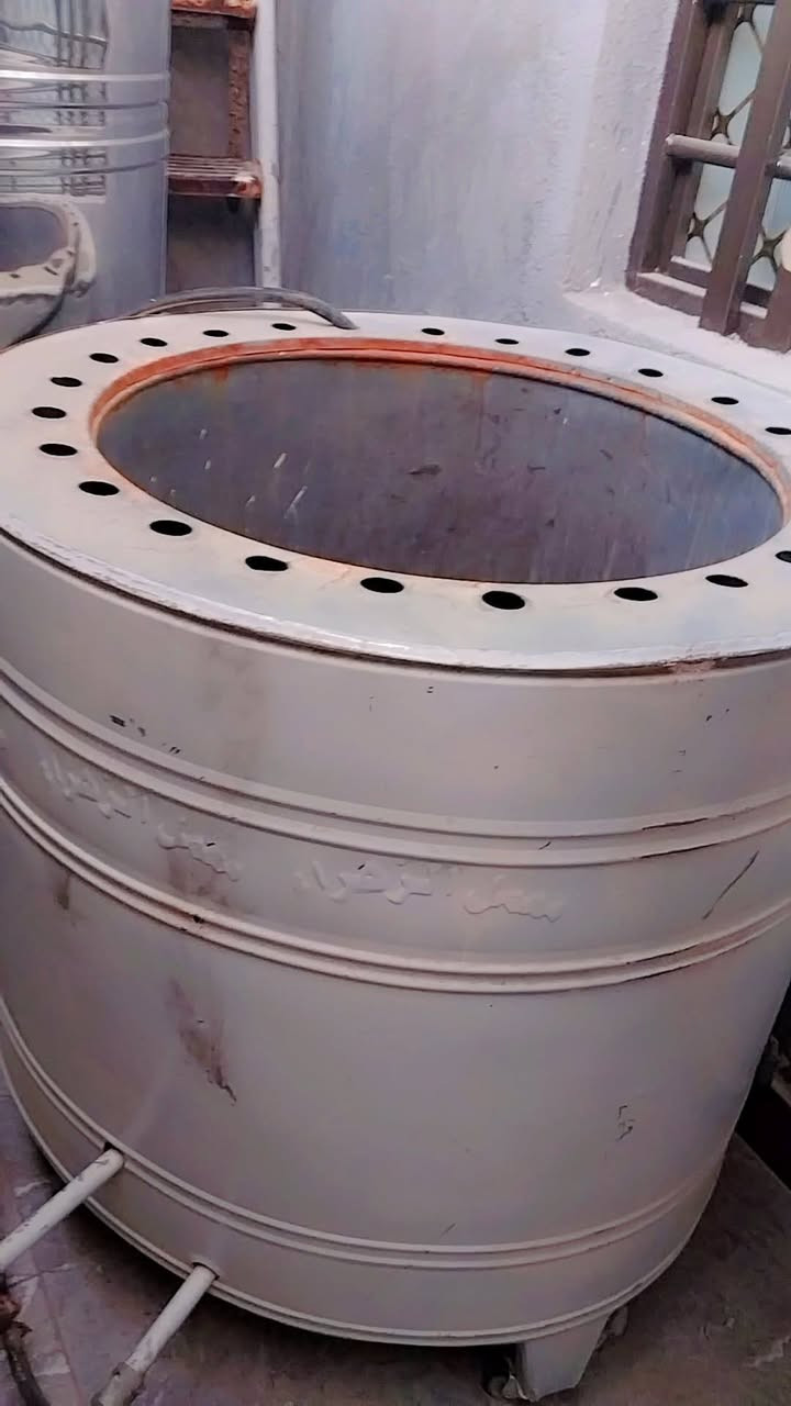 تنور غازي عازل حراره ثقيل الاصلي 
ماخذته ١٣٠ قفله ٦٥  عنوان الثعالبه قرب سيطره الشعب 
للمراسله خاص


**إذا كنت صاحب هذا الإعلان وتريد حذفه لأي سبب، رجاءا أرسل رسالة إلى الدعم الفني**