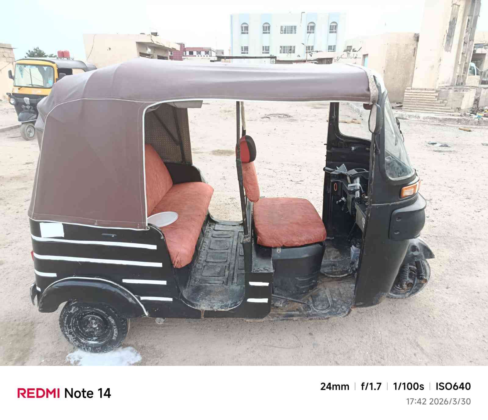 سلام عليكم تكتك البيع موديل2015 تكتك اوراق جاهزه من كلشي ومصبوقه عام المكان بصره القبله سعره 2800 رقمي***********
