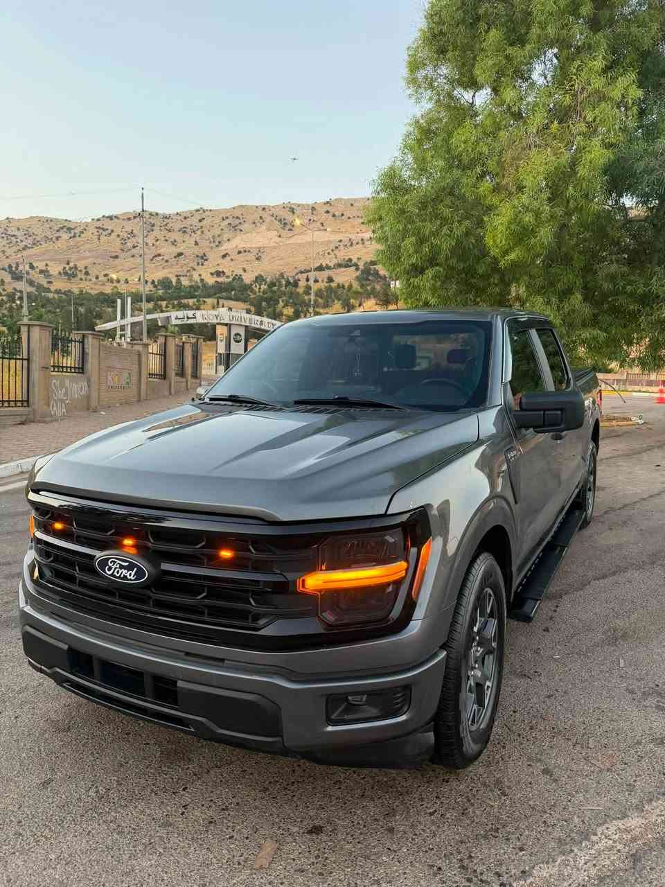 فۆرد F150 مۆدیل 2024
مەكینە 2.7  ئیكۆ بۆست مەرغوب

دەرگا گەورەی بۆدی كورتە

گێچ ئەلیكترۆنی

كامیرە و رادارە 360 پلە

تەبرید مەركەزی

شاشە گەورە 12 انج

گیر ئۆتاماتیك 10 نمرە

نیزام كارپلەی ئەندرۆید

لایت LED

26 مایل رۆیشتوە

ویل گەورە

زۆر مواسەفاتی تر

سیارەكە نمونەیە لە جوانی بێ قەپ و قۆپ تەنها چاملغی پێشەوەی لای سەكن بۆیاغە بێ ناو گرتن هیچی تری نیە پێش و دوای كەپسە كامل جوانكاری بۆ كراوە

چوار تایەی لۆكی لە ژێرە 

رەقەم كاتی ٣ مانگی لەگەلە

سعر : $ 278

***********
