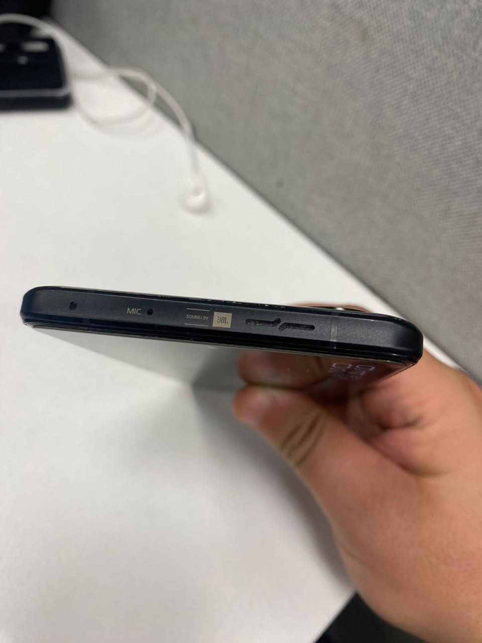 السلام عليكم
جهاز Xiaomi Redmi K40 Gaming 
ذاكرة 128 گيگا دبل سيم كارت

نسخة Gaming شفتات بداخل الجهاز بلادية وشغالة 100%
معالج يشغل كل شي ببالك على اقصى اعدادات واعلى دقة
شحن سريع تايب C 
وبطارية تكفي اكثر من يوم بأستخدام تصفح ولعب هم
مواصفاته معروفة
رايده ب200 الف وتوصيل موجود داخل بغداد


**إذا كنت صاحب هذا الإعلان وتريد حذفه لأي سبب، رجاءا أرسل رسالة إلى الدعم الفني**