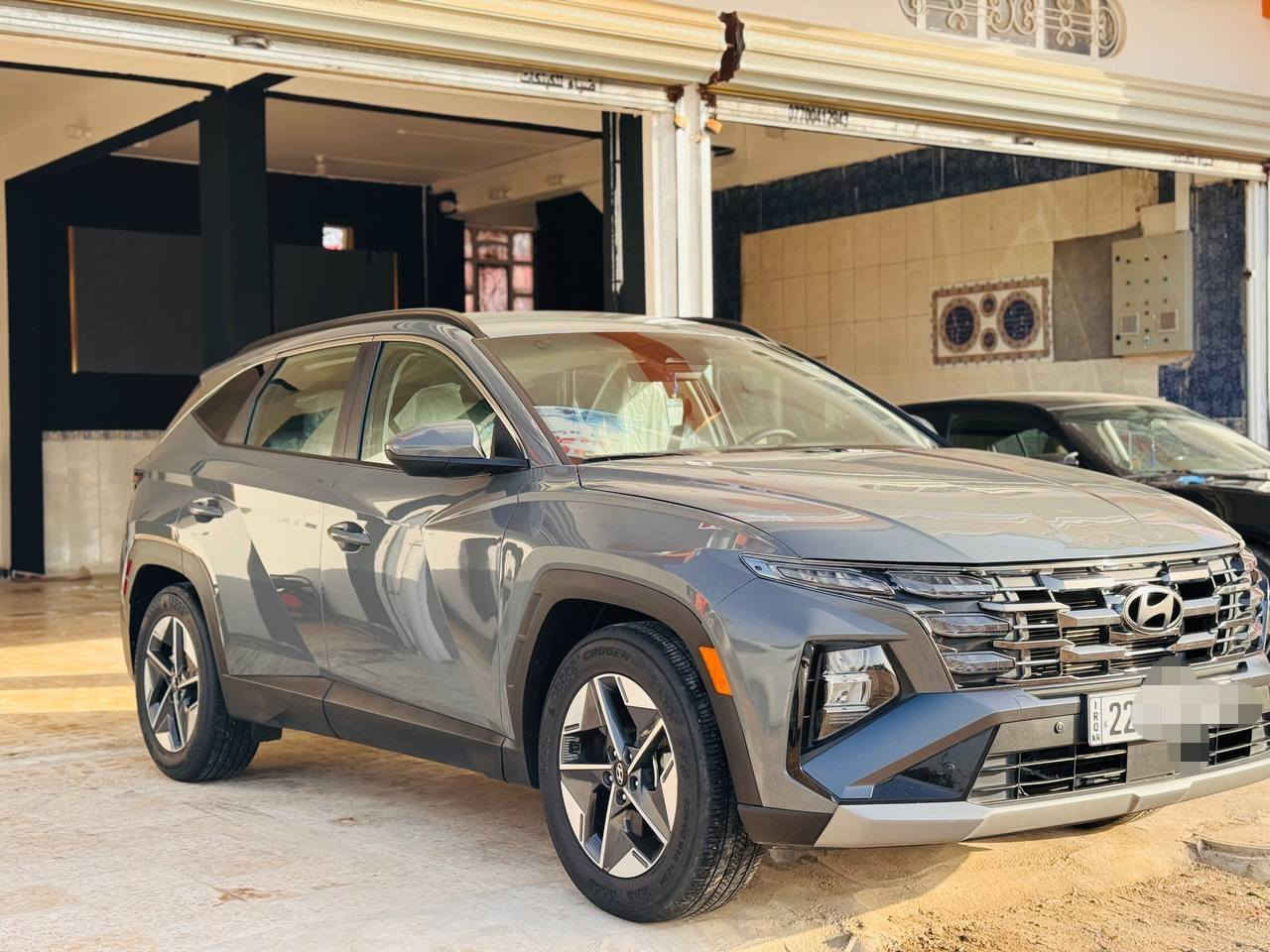 توكسان 2025 حادث خفيف أربيل دولي لون مميز السعر ٢١٥.
***********
***********
