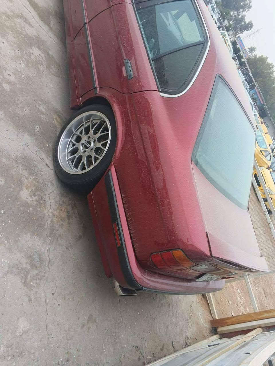 سلام عليكم للبيع بي ام 525اصل
مكينه وكير جدد رقم مميز بسمي اي نقص ما بيها
كامله مصبوغه جماليه مابيها لاضربه ولاخياس
سيارة جديده موديل 90 بيها ويل اصلي قرن الغزال
تبريد تدفئه سلايت كله شغال حته موبايل شغال 
سعر 75 و بيها مجال للشراي مكاني البياع 
***********
