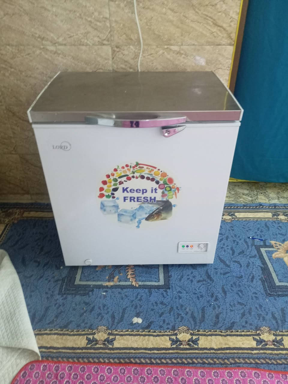 السلام عليكم غرااض للبيع نضيفه جدا مكان بغداد واكو توصيل شراي يتفضل خاص او يتصل #رقمي*********** واتسب
