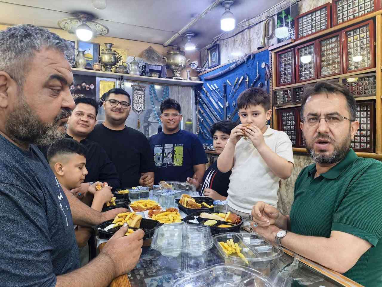 قريب شهر محرم ويتميز محل حجي سعدي الطائي
في  الكاظمية باب القبلة خان فرمان


**إذا كنت صاحب هذا الإعلان وتريد حذفه لأي سبب، رجاءا أرسل رسالة إلى الدعم الفني**