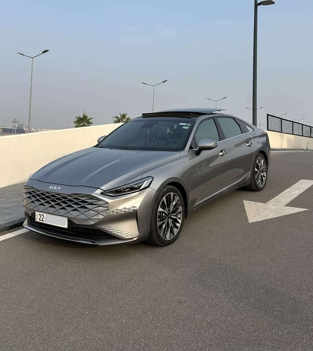 KIA K8 2023 NIM
لون مميز 
68KM 
V6 / 3500
للبيع او مراوس حسب القناعة 
كيا كي 8 2023 (خليجي) وكالة نيم ضمان لحد 2028 تخم تايرات دنلوب جديدة رقم اربيل تحويل ثاني يوم                             
فول موصفات
بصمتين
بنوراما 
5 ويل كب حجم 19
داخلها قرميدي جلد
بردة خلفية كهرباء
بردات خلفية جانبية 
تبريد تدفئة مقاعد 
اشارة بالمراية و شفط
ترحيب دخول 
تحكم خلفي تبريد و بالشاشة
جنطة كهرباء شفط 
حساسات امامي خلفي 
4 مودات قيادة 
اوتو هولد 
هاند بريك بصمة 
شاحن لاسلكي
4 مداخل type c 
مدخل usb
11 سماعة 
تبريد قطعتين مناخ منفصل
سعر  (255)
25,500$ وبيها مجال بسيط
ملاحظة : السيارة سيرفسها كامل بالشركة والسيارة نظيفة و ما بيها قطرة صبغ  
للاستفسار : ***********
