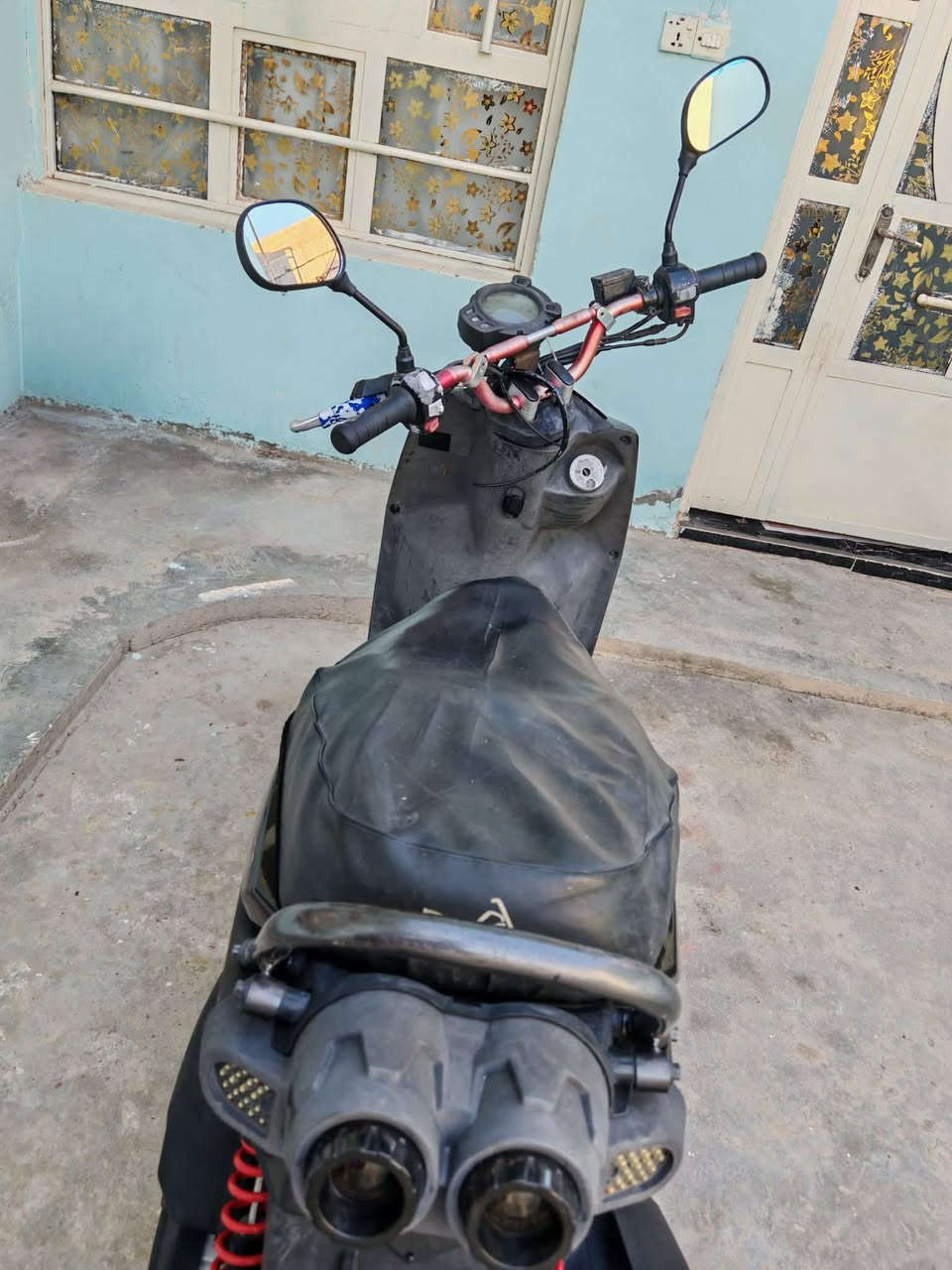 📢 للبيع: ياماها BWS (وحش الجبلي) بمواصفات مميزة
الدراجة غنية عن التعريف، نظيفة جداً ومعدلة ترتيب خاص.
✅ المواصفات والتفاصيل:
النوع: Yamaha BWS (ياماها بي دبليو اس).
المحرك: محرك نشط جداً، سحب وتشغيل ناري (نقرة سلف).
المظهر: صبغ وتصميم رياضي مميز (أسود مطعم بلمسات رياضية).
السعر المطلوب: (975 الف)
المكان: (ديالى گاطون الرازي قرب شعلان)
📞 للتواصل والاستفسار(***********)

ملاحظة مكلف بالنشر يعني اليريد بتواصل ويا صاحبها ع الرقم فقط موجود واتساب
