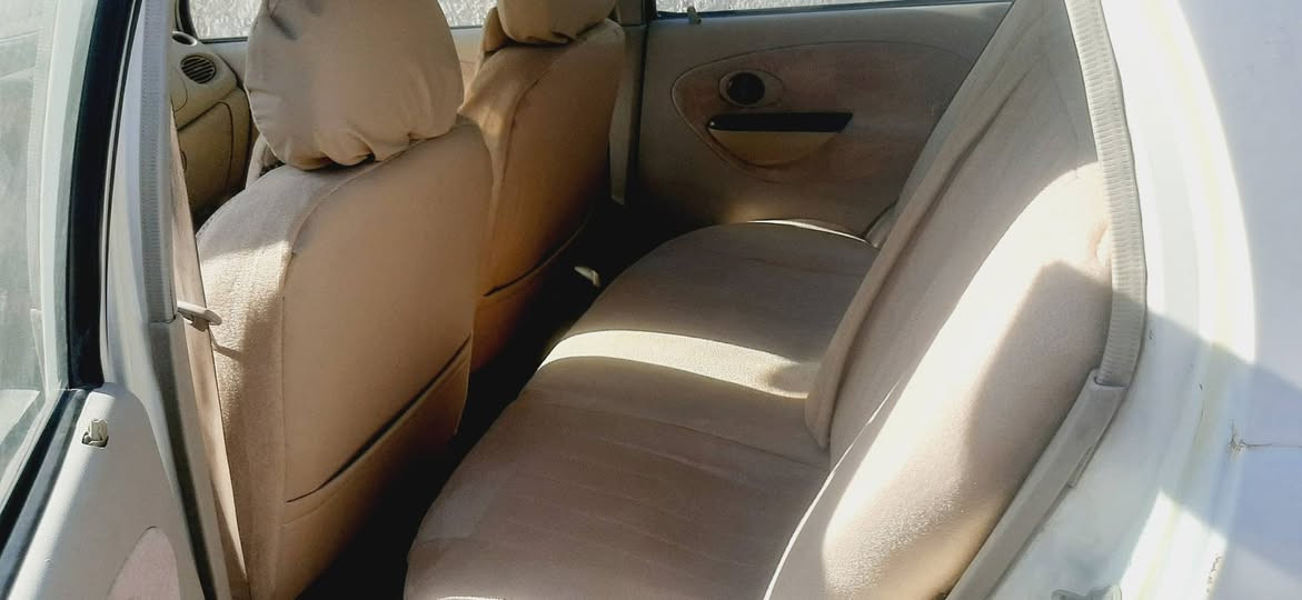 السلام عليكم للبيع شيري كيو كيو 
موديل ٢٠١٢ بأسمي سنوية منتهية ب٢٠٢٥ 
 رقم بغداد الماني 
كير اوتماتيك  تبريد شغال  محرك جديد
غرفتها نظيفه دوشمه جديده 
بيها نواقص كلش بسيطه 
السعر ٢٩ وبيها مجال بسيط 
عنوان بغداد الدورة شارع الشرطه 
الاتصال *********** بي وتساب
