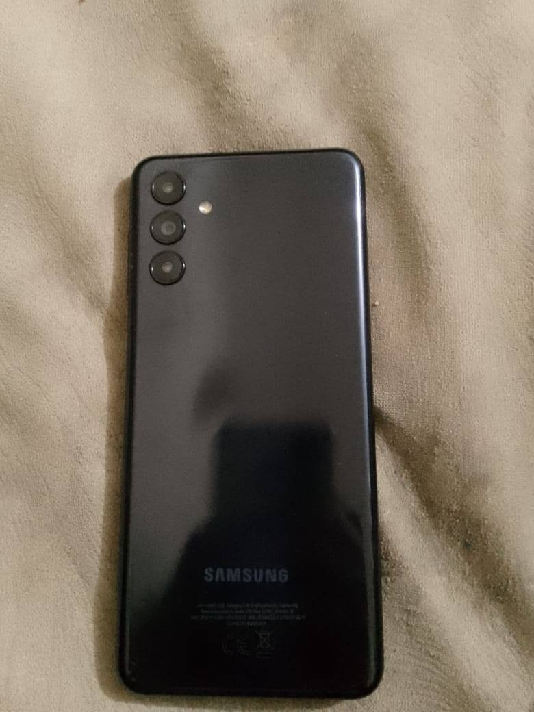 سلام عليكم سامسونك A04s الجهاز ذاكرة  64 بل بوبجي 40فريم نضيف كلش مامفتوح ماداخل صيانة للبيع مابي ملحقات بس الكفر السعر100مكاني متواجد خاص


**إذا كنت صاحب هذا الإعلان وتريد حذفه لأي سبب، رجاءا أرسل رسالة إلى الدعم الفني**