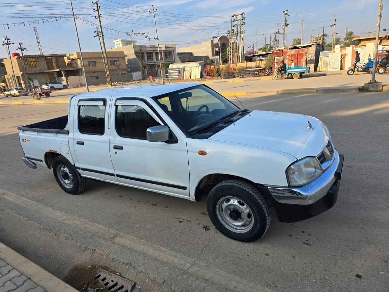 سلام عليكم 
نيسان موديل ٢٠١٢
رقم دهوك جديد 
بيها باب مبدل اصلي 
سياره جديده كلش 
جاهزه من كلشي 
السعر ١١٥
‏‪***********‬‏
