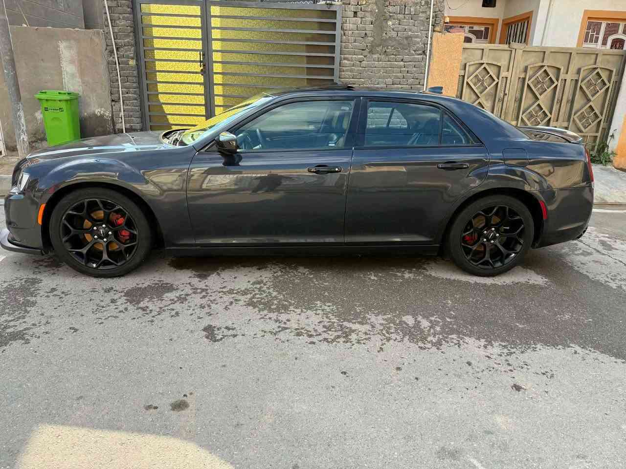 ﷽ 
اللهم مصلي ؏ محمد وال 
محمد
نوع السياره : اوباما كرايسلر
المديل :2016 مرمزه 21
نوع المحرك :6سلندر
محرك :3600 تو ويل 
المسافه المقطوعه42mi
رقم سياره : ذي قار
مكينه + كير (كفاله)
المواصفات
سياره عدى ال رداد فول واحد ؏ واحد
كشنات جلد ݪون اسودs
كشنات كهربائي
حساسات
نقطه عمياء
بدون ايرباك
فتحه سقف بنراما 
كشنات حار
شفتات تحكم
اشاير بل مري
شاشه كبيره مع نظام GPS
دمام خلفي 
تشغيل عن بـ؏ـَد 
بلوثوت
منافذ USP
نظام Sport
سياره كلين تايتل
بـ؏ـَد بيه هوايـۃ موصفات فول 
السعر (خاص)
السورنار مرفق مع النشر  سياره جهازه ؏ اخير حبايه سياره جديده بمعنى الكمله 
استفسار او اتصال او واتس  غير متواجد ؏ فيس

‭0771 355 0582‬ Singapore
