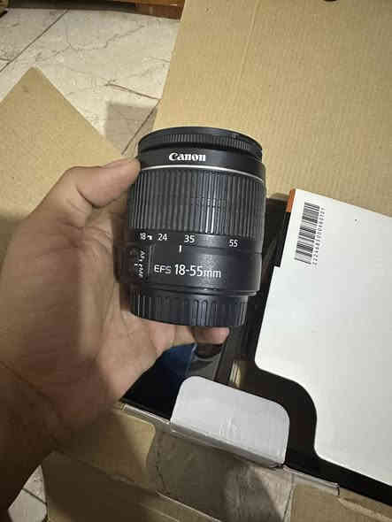 مكلف بالنشر 
كاميرا كانون 600D
النسخة الكورية استيراد خاص 
النظافه كدامك واستخدام شخصي 
للتواصل خاص او واتساب ***********
