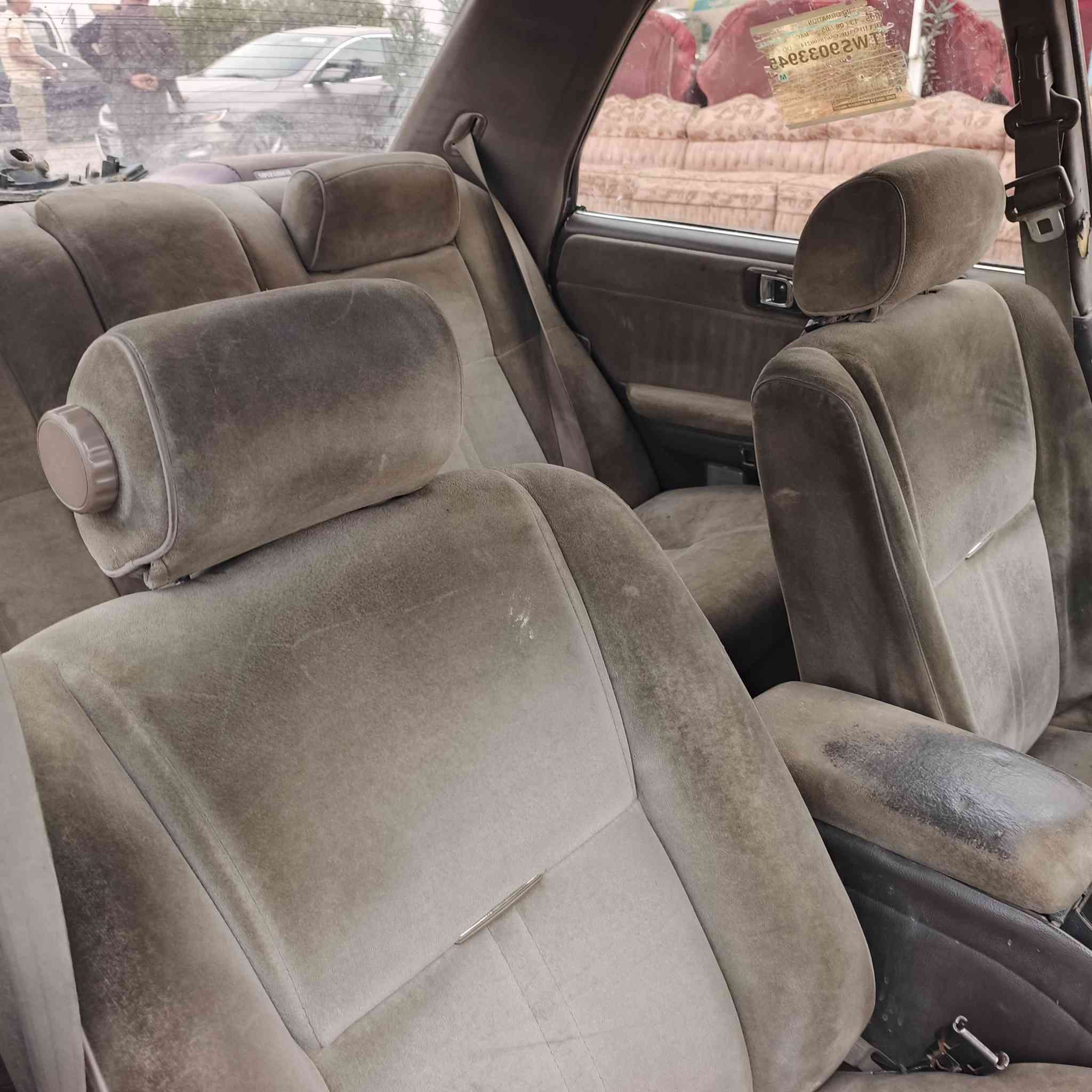 بيع أو مراوس حسب القناعه هارتوب 91 السياره بدون صبغ سنويه ما صاقطه مكينه جديده شرط حاويه شديتلهه صدر أمامي جديد تخم تاير  بيهه دبل خلفي واكف السياره خير من الله نقص لايت أمامي مكسور مكاني ديالى خان بني سعد شرط تحويل السعر 28 وبيهه مجال ***********
