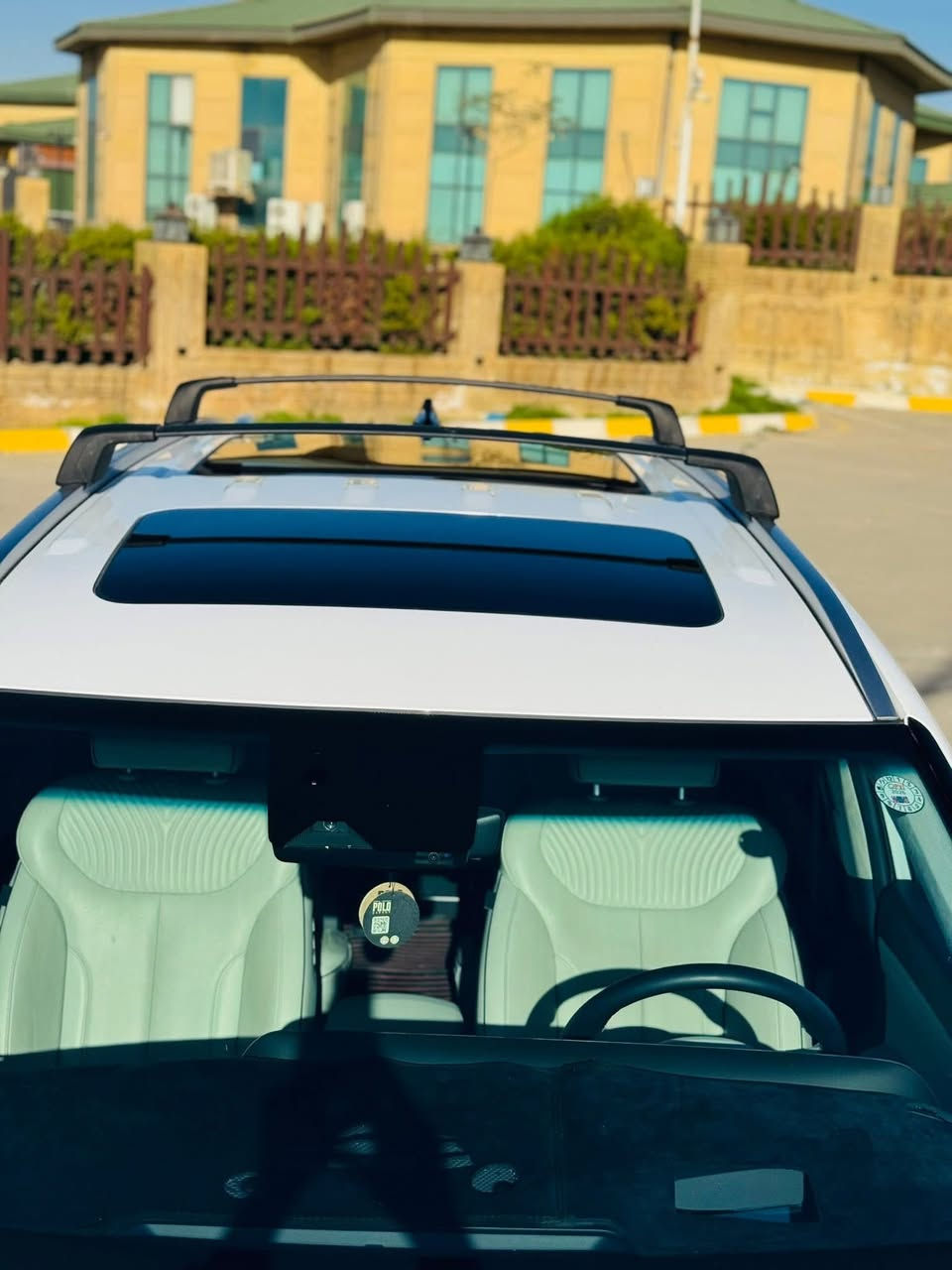 ماشاءالله ماشالله 
فخامة كوري 
هونداي باليسايد 2023 وارد كوري كلين كلين تايتل 
مواصفات كالوگرافي اخر مواصفات من باليسايد
فور ويل 4*4
داخل ابيض   
7 راكب 
تبريد مركزي 
صقف كنتارة  يعني شامو
بانوراما و سلايت دبل
رادار 360 درجة فول حساسات 360 درجة
كشن جلد 
كشنات كلهن كهربائي و كلهن تبريد و تدفئة
كشن VIP
كشن مساج 
ستيرن هيتر 
داتاشو يعني كيج عل جام 
بعد هواية موصفات 
سعر385$ مجال رقم اربيل 
***********
