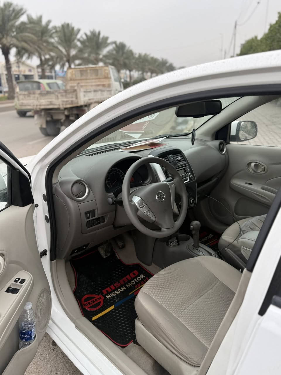 السلام عليكم نيسان سني للبيع موديل 2019 السياره جديده ماشيه 120 رقم بغداد تحويل ثاني السياره استلام شركة بسمنه 
مكفوله من الصبغ بيه مكانين بارد كير مكينه حداديه كله جديد السعر شده وخمسه يعني 105 وبيه مجال شي بسيط مكاني بغداد الشعب🤍


**إذا كنت صاحب هذا الإعلان وتريد حذفه لأي سبب، رجاءا أرسل رسالة إلى الدعم الفني**