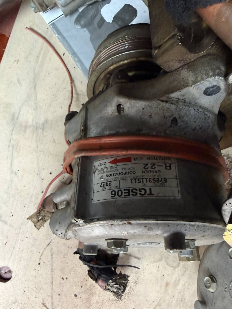 السلام عليكم كمبريسرات تجميد ياباني للبيع سعر 50 دولار ***********
