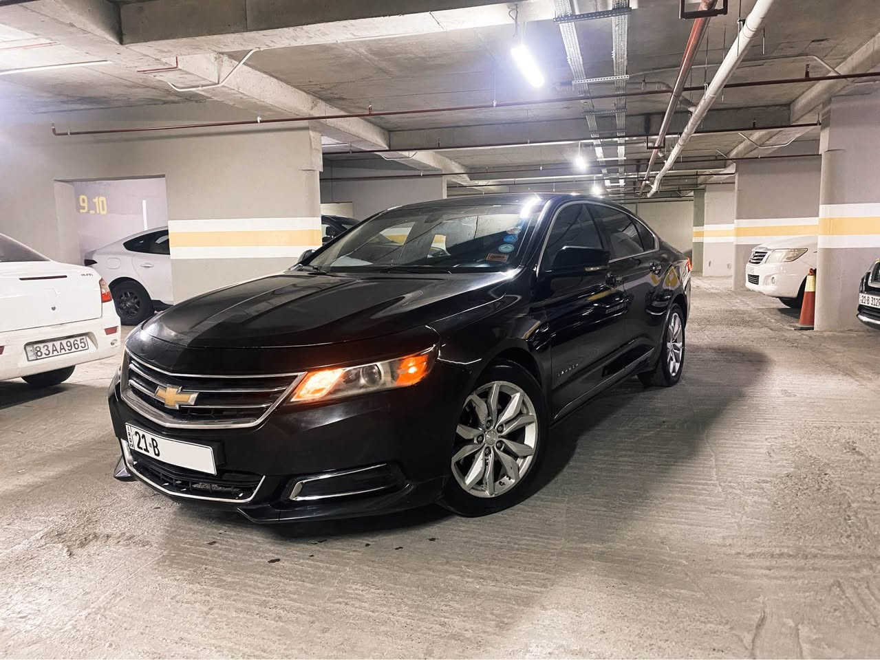 CHEVROLET IMPALA 2017
شۆڤلێت ئیمپالا ٢٠١٧
مەکینە : v6 واتە ٦ بستۆن 
ماوەی ڕۆشتن :150km
مواصەڤات LT 
شاشە گەورە  و قاصە
تەنها ٢ پارچە بۆیاخ (بۆنید + چەمەلەخی سەکن ) 
ئێرباگ تەنها سوکان تەقیوە شەریکەی بۆ دانراوەتەوە
ڕەقم شانصی : 2G1105S30H9168353
سەنەوی تا ٢٠٢٩ تازەیە
تەحویل + خرامە + وەکالە بە شەرت 
بێ تەقەو ڕەقە 
گێڕی سەیارەکە طەپەی هەیە زۆر کەم پارەی گێڕەکەم بە زیاوە بڕیوە هیچ کێشەی نیە بۆیە بە شەرت نایەم تاقەتی سەر ئێشەم نیە ..ترای پێبە ئەزانی وایە یان نا 
شوێن سلێمانی 
نرخی :١٠٨$ مەجالێکی برایانە 
ز.م :*********** السليمانية, العراق
