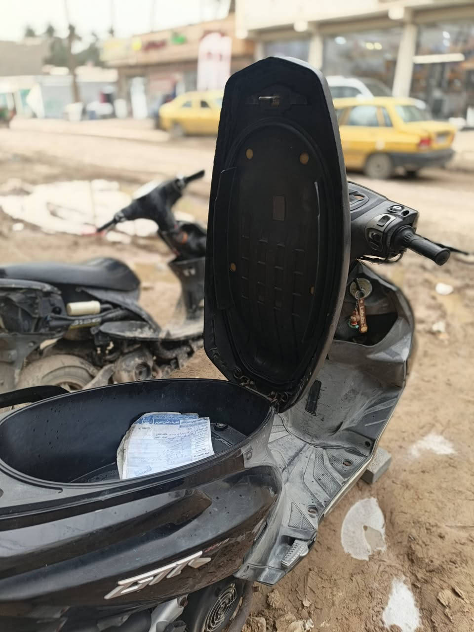 جي تي آر كفاله كفاله كفاله💯
شاشة 3الوان 💻💯
كلشي شغال بيها 💯
مال رمبه دراجه قبل أقل شهرين نازله أوراق المعرض موجوده
الدراجه بيها كلجات رياضي اجني بيها من الرمبه اصليات 💯
الدراجه هاون إذا مو شلعه تشك الكاع لاتاخذها 💯
معدلها فوك105💯
مكاني بغداد الكاضميه📍 الاستفسار(***********) 
سعر خابر وسهله 💯
