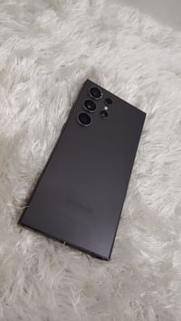 اس24 الترا • ٢٥٦ • تيتانيوم