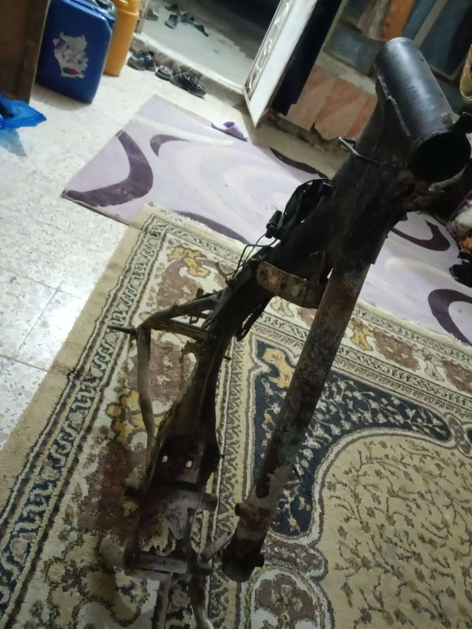 شاصي اوراق لبيع  اصولي مكفول من كلشي مكان ناصرية مركز رقم لهاتف
***********
