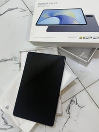 ايباد لبيع فئه x9 اضبط فئه وجديد بشكل مستعمل يومين فقط  الاستفسار 0770...