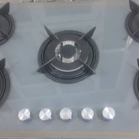 طباخ ٥ عيون • زجاجي • كهرباء او غاز