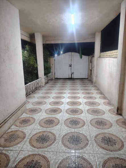 دار للبيع منطقه داموك دور الضباط قريب نزله المخازن بالمربع الأول مساحه 375 متر طابو صرف طابقين 4غرف مع صحيات عدد 3
الغرفه 5×5
الاستقبال 9×4 ونص
الهول 8 × 5
المطبخ 5×5
والطابق الثاني توجد غرف عدد 2 مع استقبال كبير مع صحيات
الاستفسار ***********
                ***********
