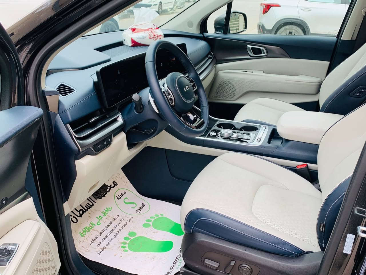 ياالله

السلام عليكم 

كيا كرنفال هايبرد 2025 SX  بلاك ادشن برستيج وارد امريكي 

Kia Carnival Mpv Sx Prestige 2025 1.6 Hybrid

                  Hybrid حجم المكينه : 1.6 تيربو + هايبرد 

         المسافه المقطوعه : 9 الف ميل  

            الضرر : بنيد دعاميه نفس الون     

             حالة الايرباك : دركه  

#مواصفاتها 

1.شاشه + شاشات خلفيه

2.كامرات 360

3.بصمه

4. بنوراما فتحتين

5.ويل كب اسود

6. تشغيل عن بعد

7.حساسات خلفي امامي

8.بيبان كهرباء

9.لايتات لد

10.لايتات زنون

11.بكلايتات لد

12.اشاير بالمري

13.رادارات 360

14.كشنات جلد 

15.ثلاث قطع تبريد

16.هيترات بالكشنات حار بارد امامي خلفي

17.هندبريك بصمه

18.شحن وايرليس

19.هيتر بالاستيرن

20.كشافات 

21.مري شفط

22.كشنات كهرباء امامي خلفي

23.كشن السايق ميمري

24.تحديد مسار

25.نظام ايكو سبورت عادي

26.كامرات محيطية داخل السياره

27. كشنات خلفيه VIP+ كهرباء 

28 .داتا شو

فول موصفات 1/1 جاهزه مرقم بغداد 

🟩 السعر  _ الطلب في التعليقات سيأتي إليك مباشرة 

تفاصيل اكثر هذا رقمي ***********

مكان السياره بغداد
