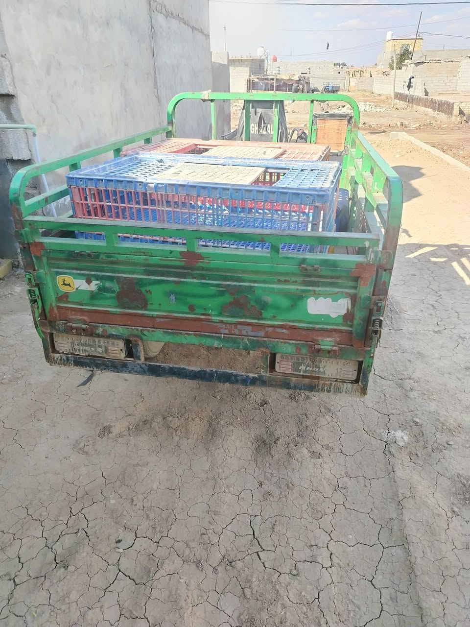 سلام عليكم  ستوته نوع غزال فحل
أوراق تخم تأير مال كيه
ستوته سعره مناسب الان متوازي على فلوس
***********
كوت  حي المنتظر
